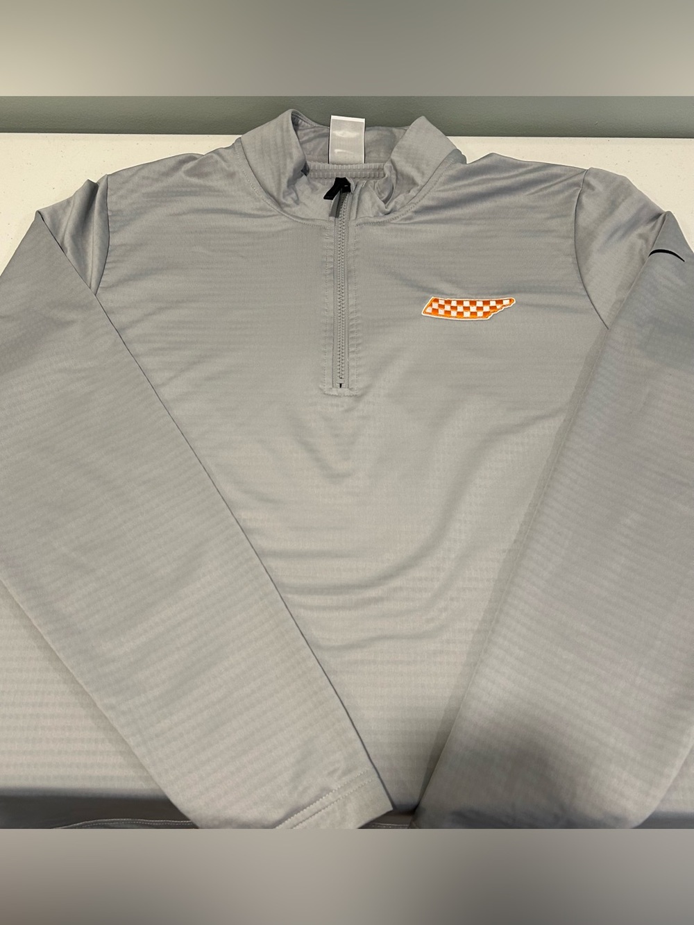 Nike Men’s Dri-FIT Victory Tennessee Vols 1/4 Zip Long Sleeve Shirt - Picture 12 of 14